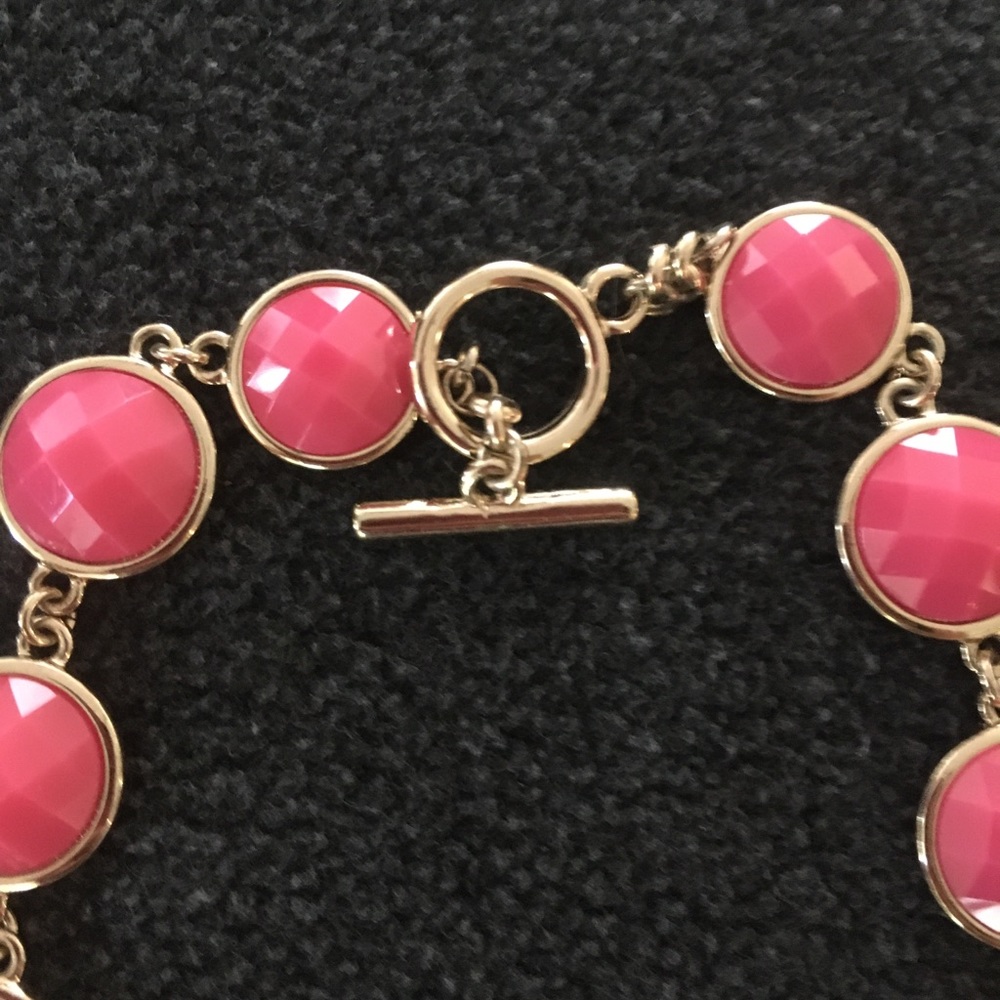 Necklace - Picture 2 of 4